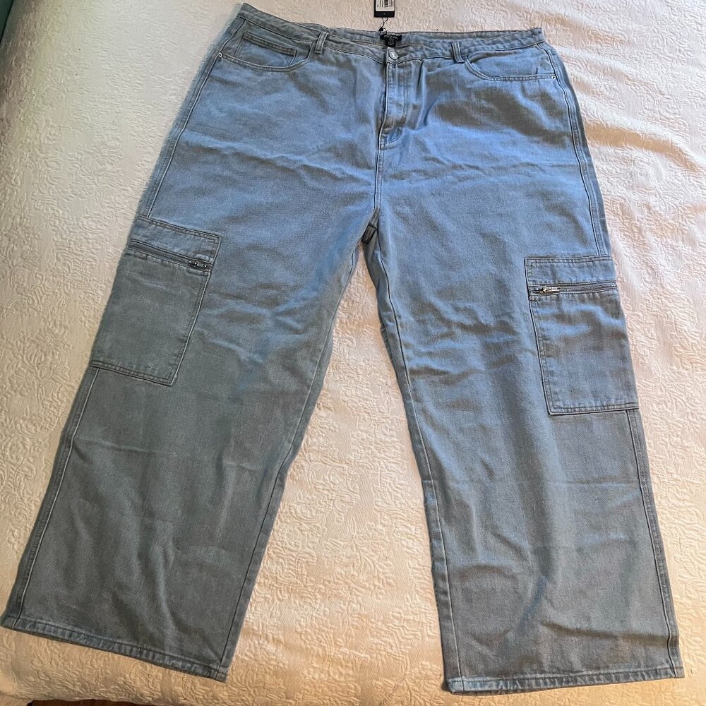 Boohoo Plus Size Zip High Waisted Cargo Jeans